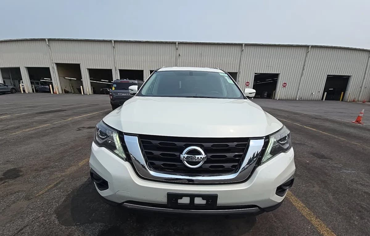 2019 NISSAN PATHFINDER SV 2