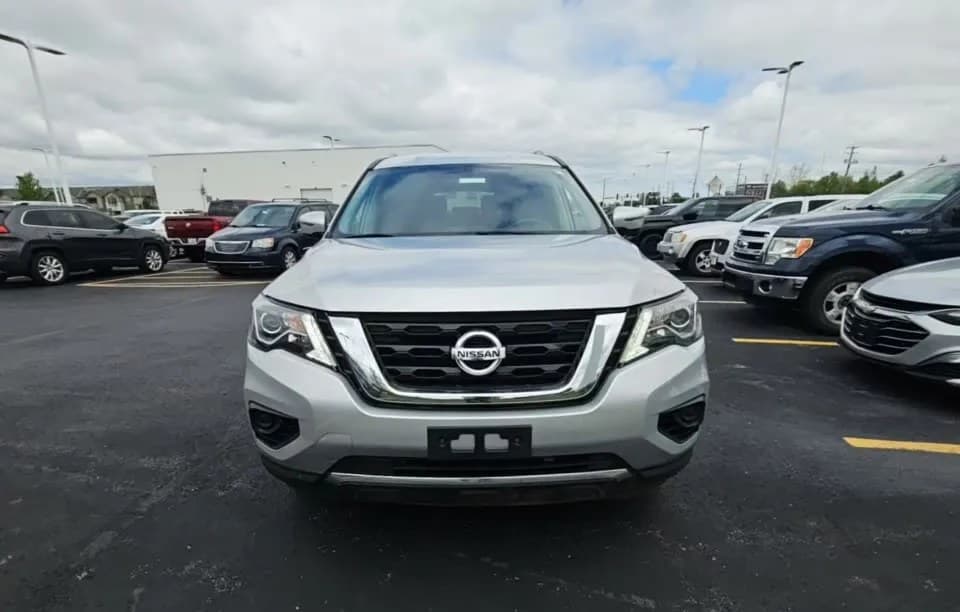 2019 NISSAN PATHFINDER S 2
