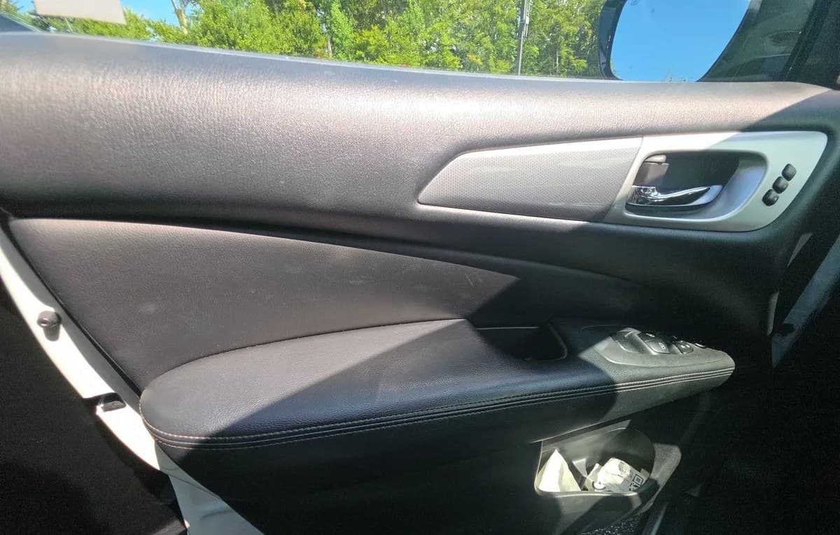 2017 NISSAN PATHFINDER SL 5