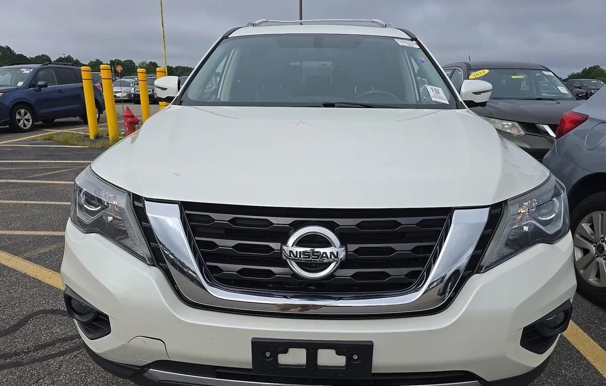 2017 NISSAN PATHFINDER SL 2