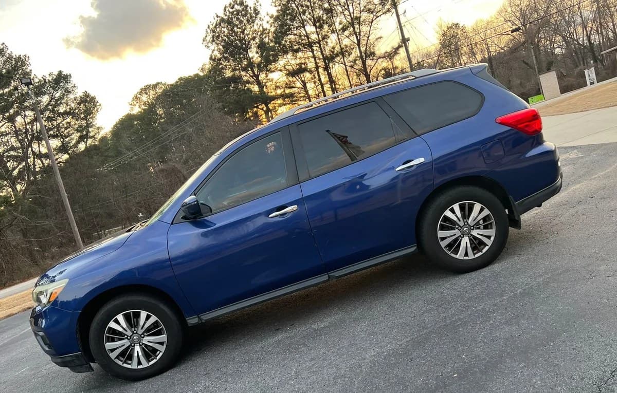 2017 NISSAN PATHFINDER S 2