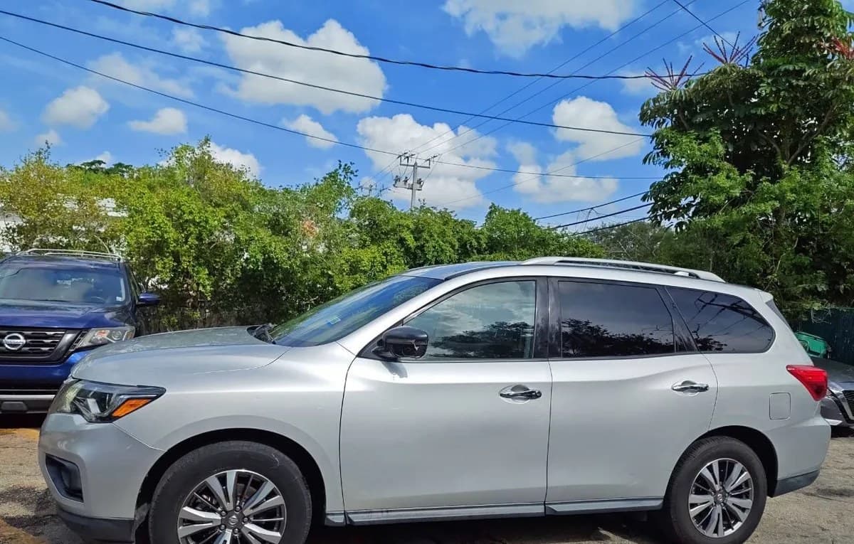2019 NISSAN PATHFINDER SV 3