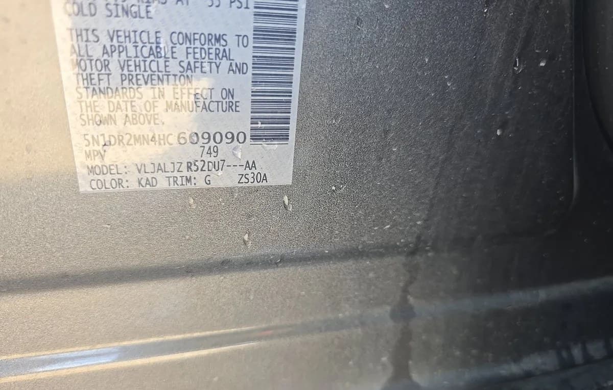 2017 NISSAN PATHFINDER PLATINUM 7