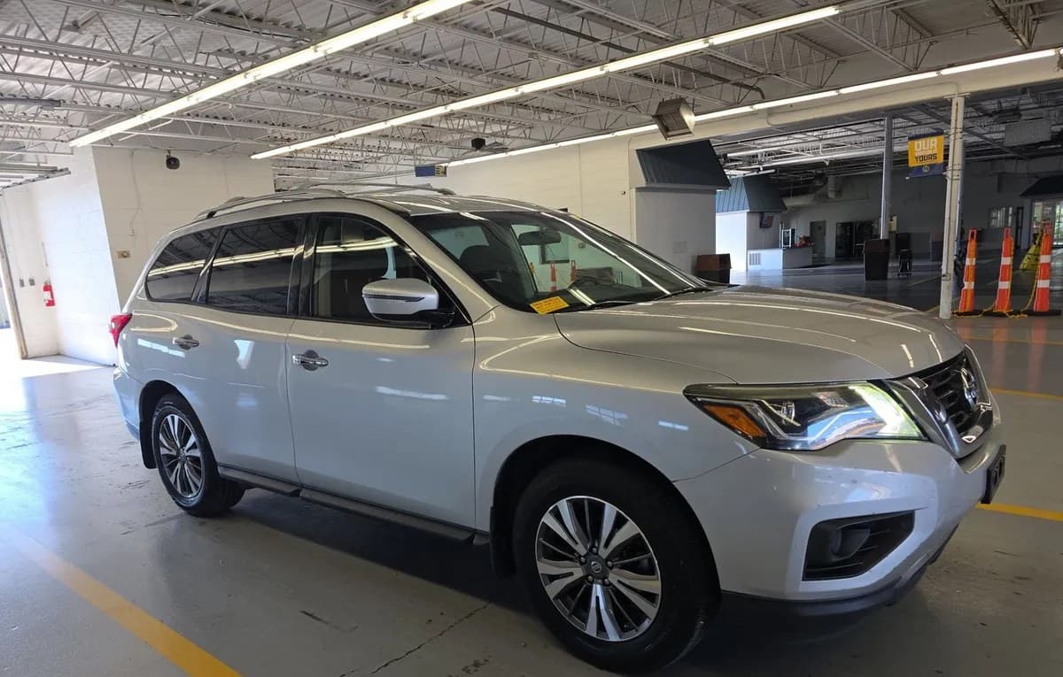 2017 NISSAN PATHFINDER S 4