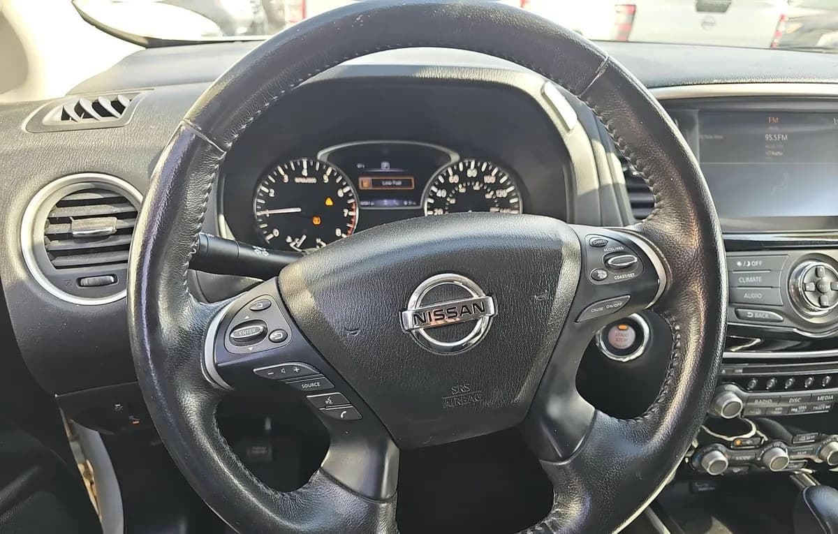 2019 NISSAN PATHFINDER SV 7