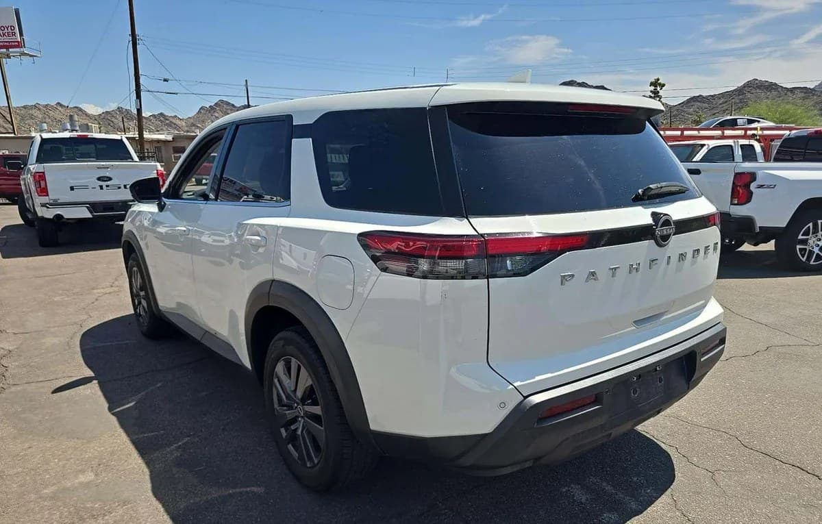 2022 NISSAN PATHFINDER S 3