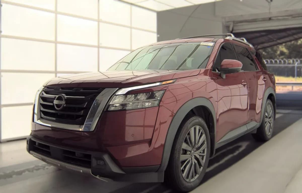 2022 NISSAN PATHFINDER SL 2