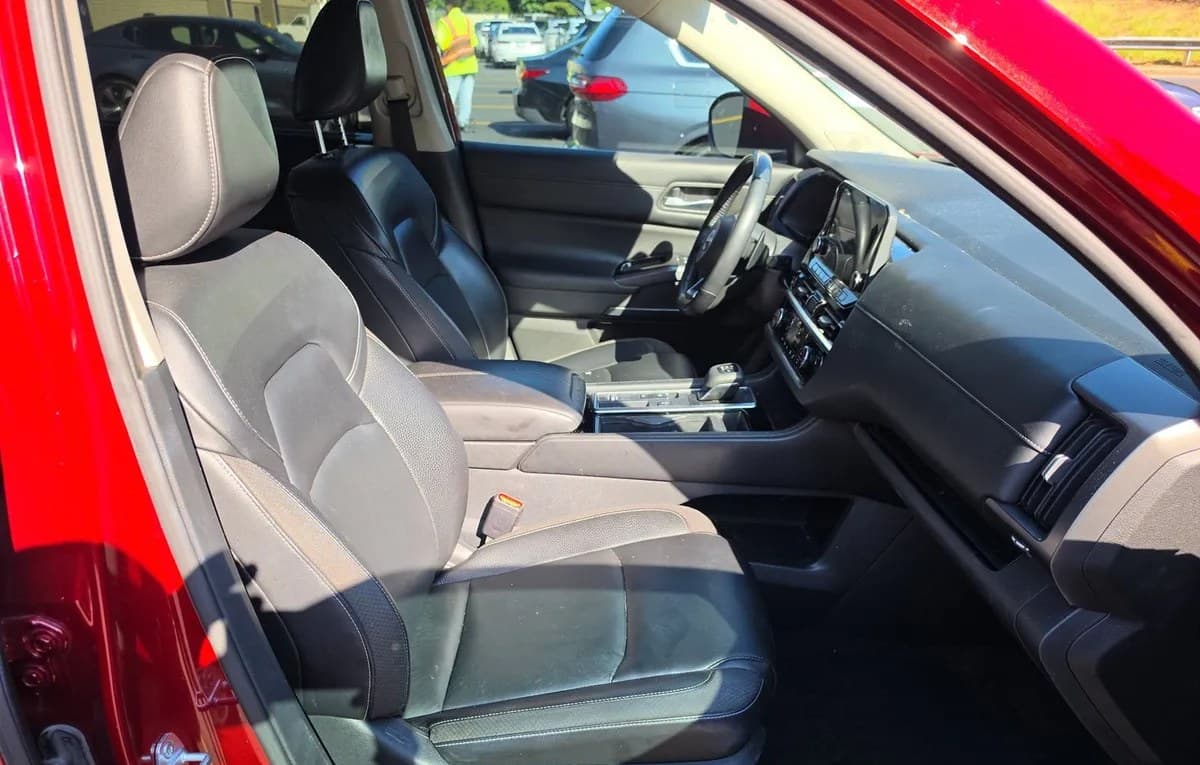 2022 NISSAN PATHFINDER SL 5