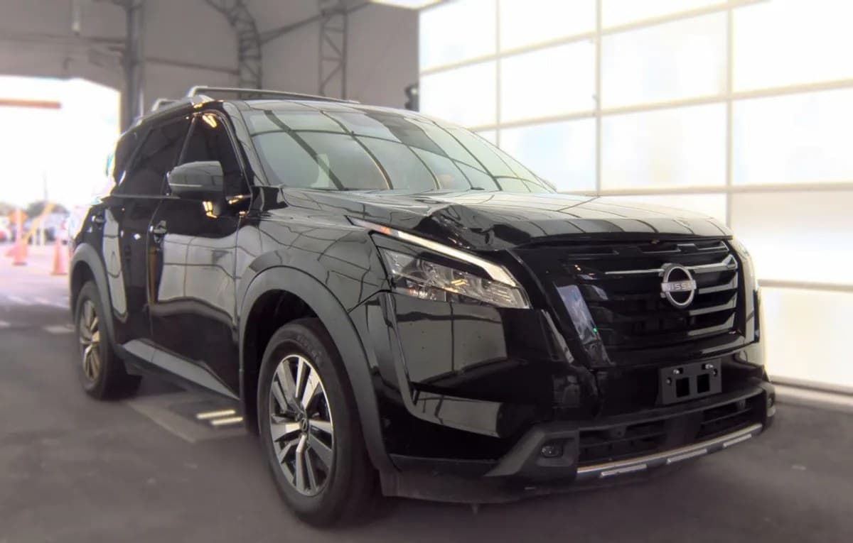 2023 NISSAN PATHFINDER SL 4