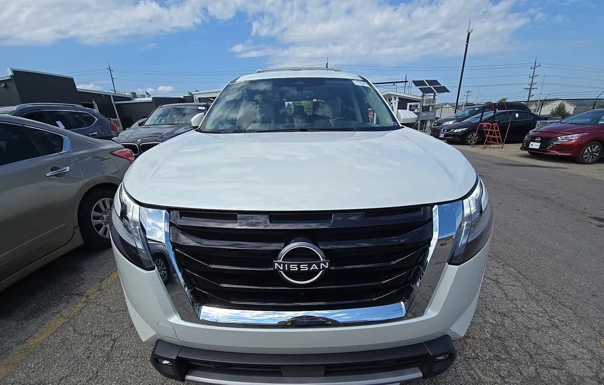 2022 NISSAN PATHFINDER SL 3