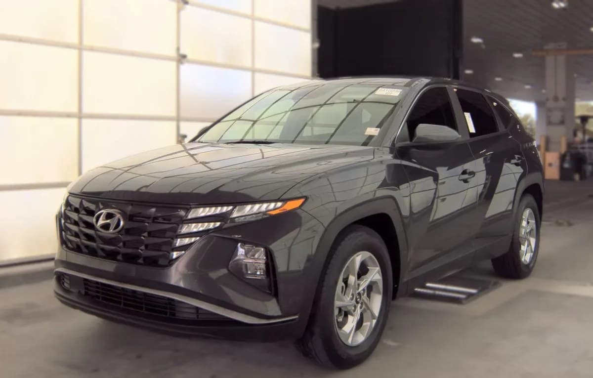 2024 HYUNDAI TUCSON SE 2