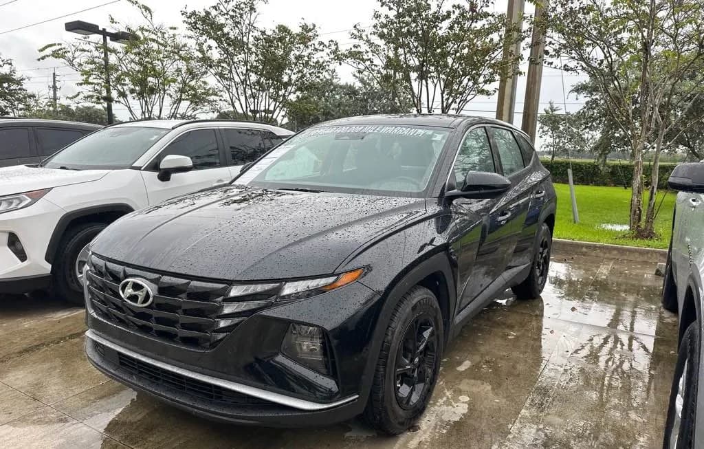 2024 HYUNDAI TUCSON SE