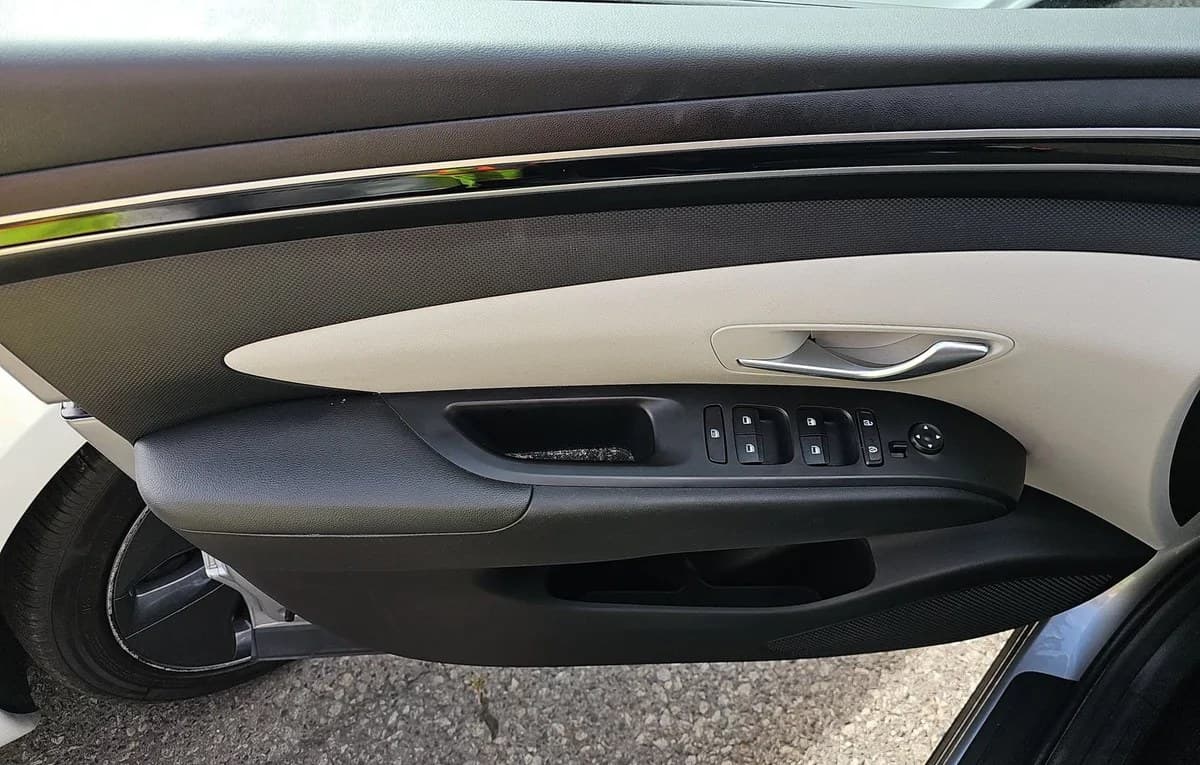 2024 HYUNDAI TUCSON SE 6