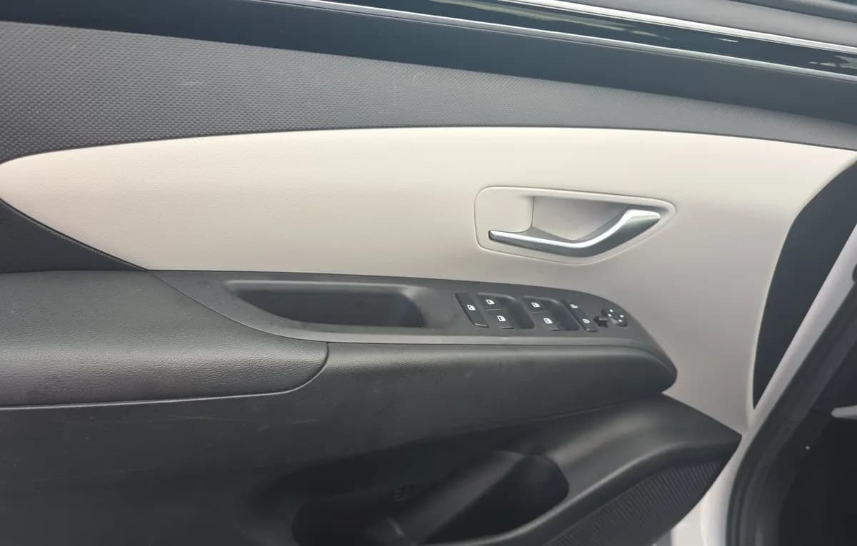 2024 HYUNDAI TUCSON SEL 6