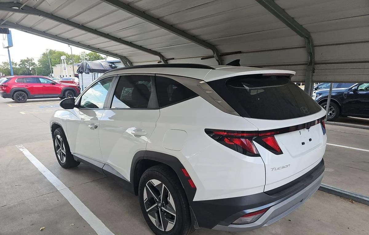 2026 HYUNDAI TUCSON SEL Plus 3