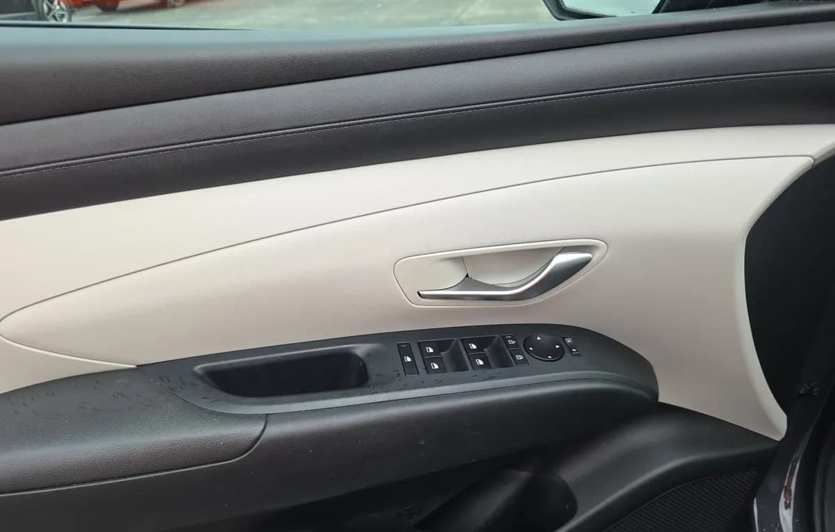 2025 HYUNDAI TUCSON SEL 6