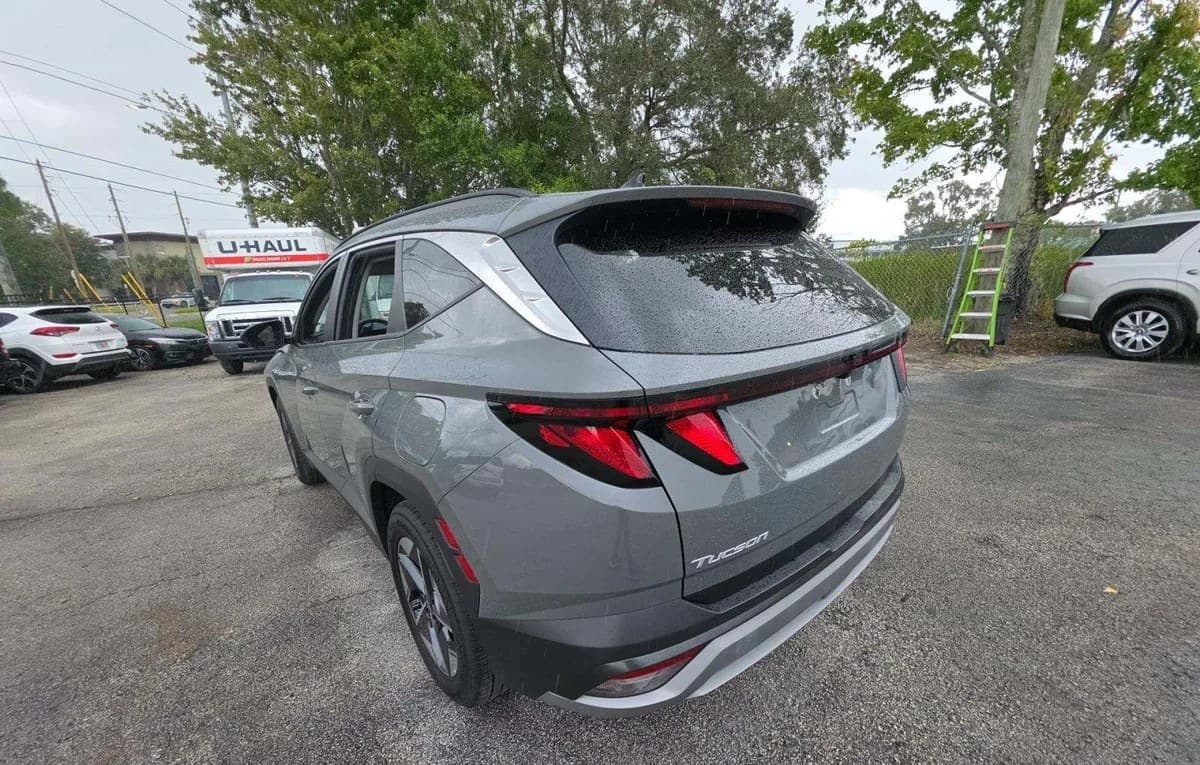 2026 HYUNDAI TUCSON SEL 3