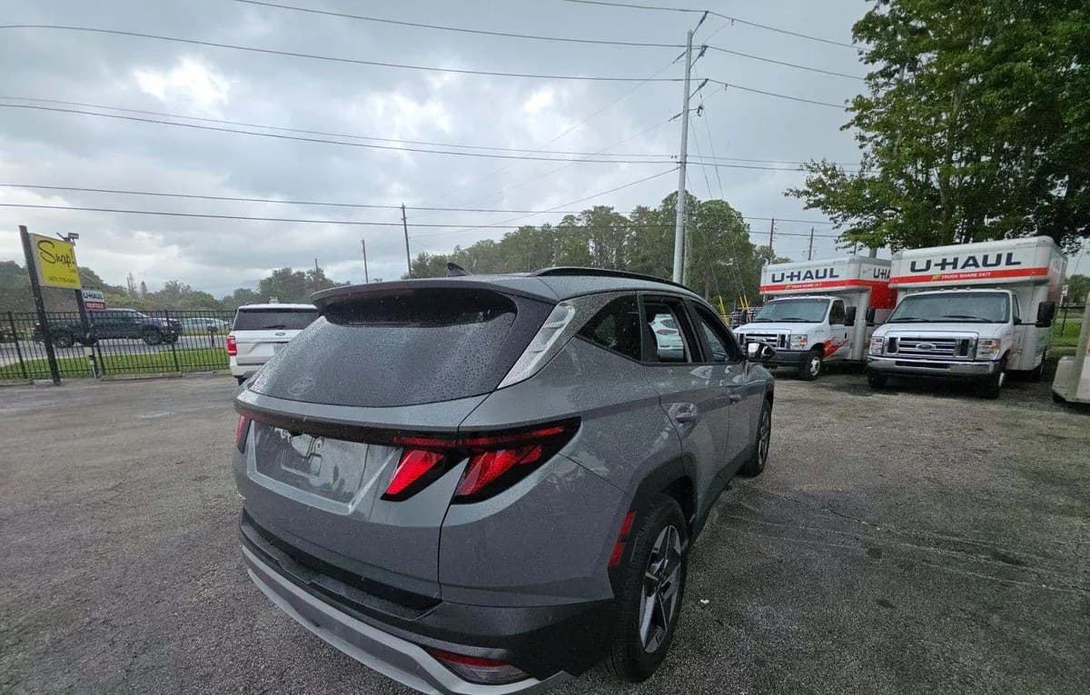 2026 HYUNDAI TUCSON SEL 4