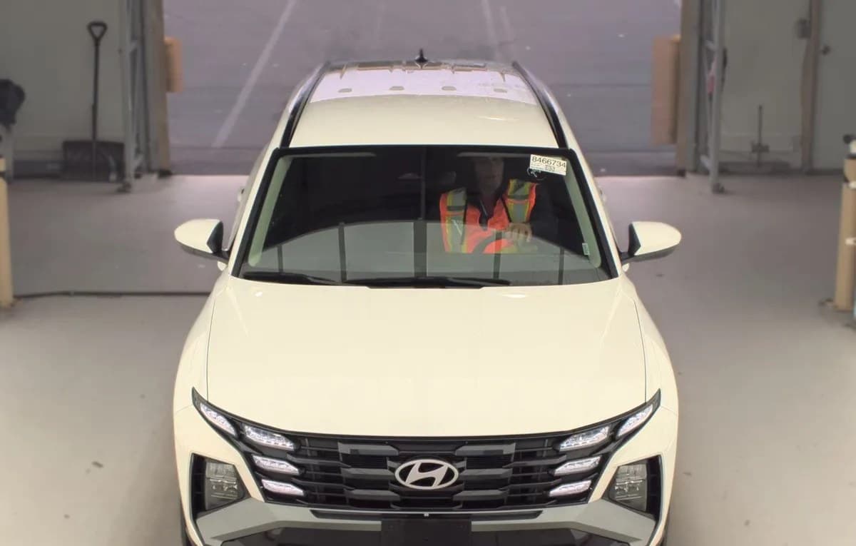 2025 HYUNDAI TUCSON SEL 3