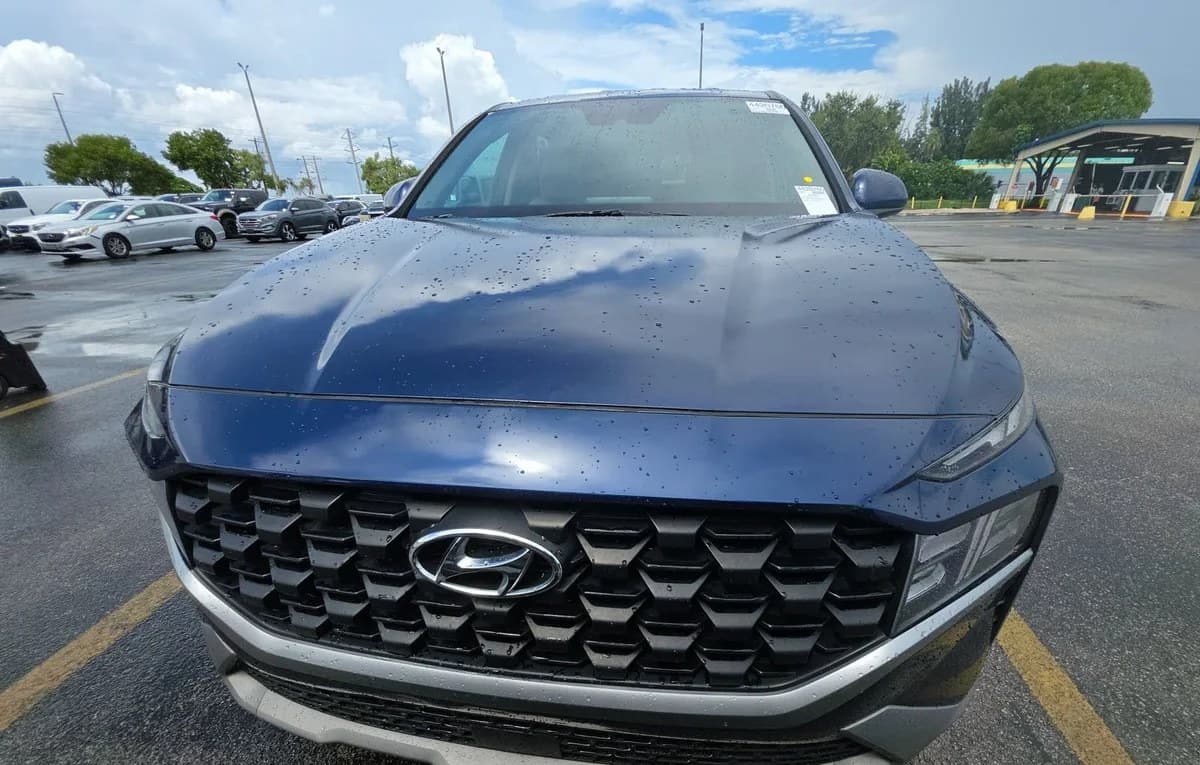 2022 HYUNDAI SANTA FE SE 3