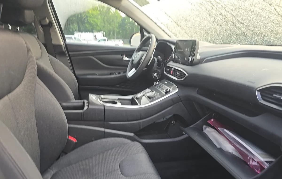 2023 HYUNDAI SANTA FE SE 5