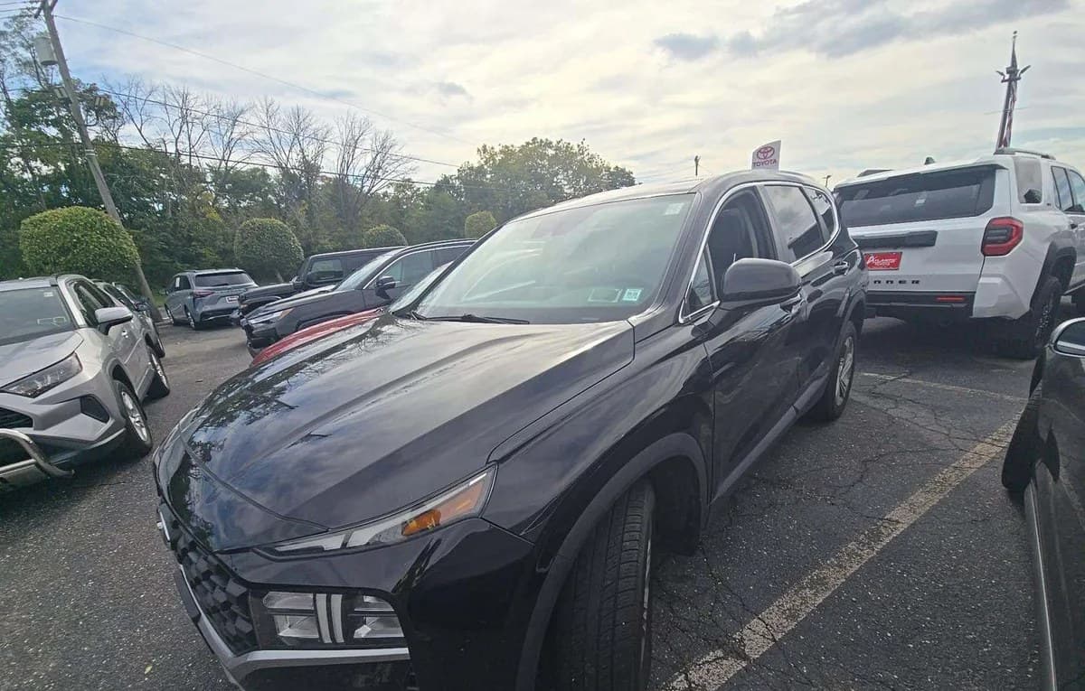 2022 HYUNDAI SANTA FE SE 2