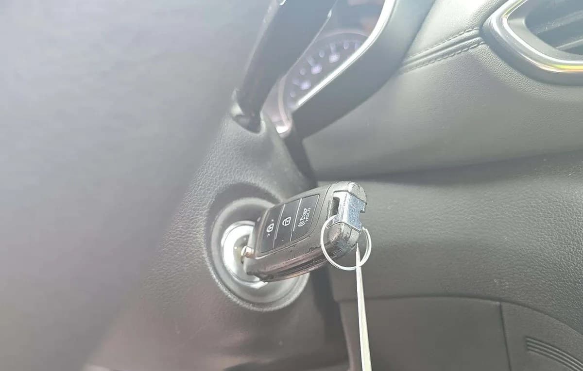 2022 HYUNDAI SANTA FE SE 5