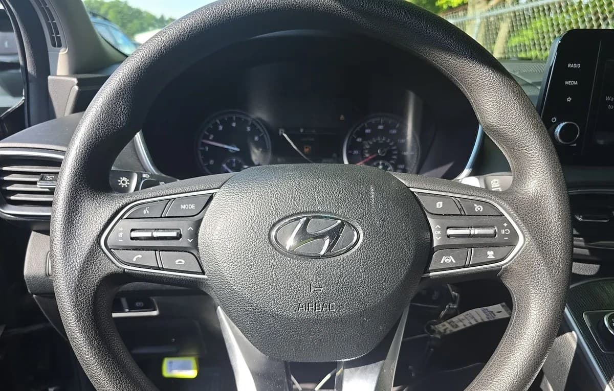 2023 HYUNDAI SANTA FE SE 7