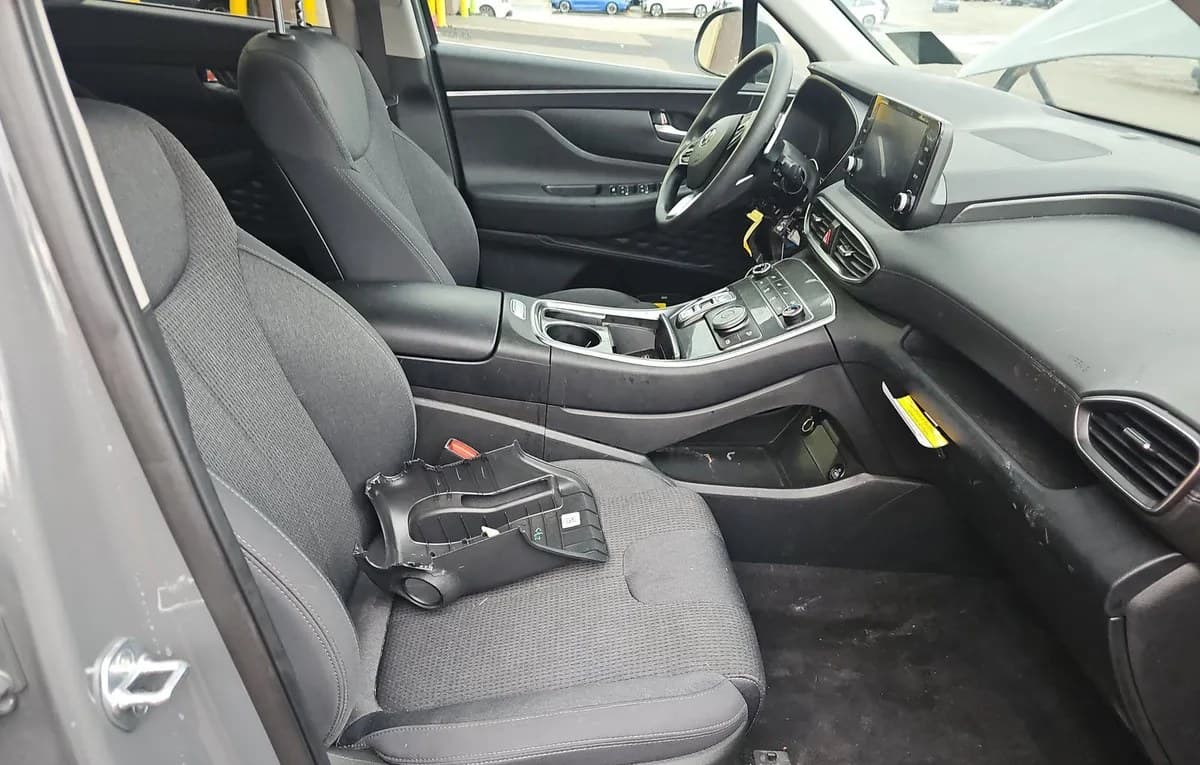 2023 HYUNDAI SANTA FE SE 5