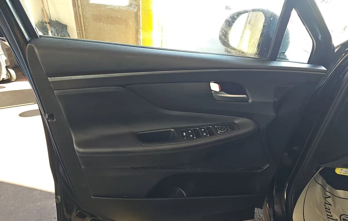 2023 HYUNDAI SANTA FE SE 6