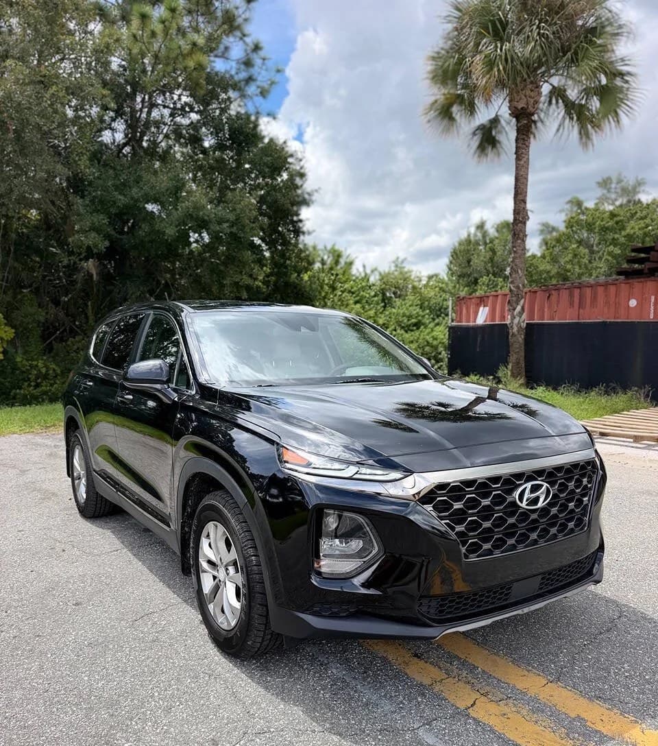 2019 HYUNDAI SANTA FE SE 2