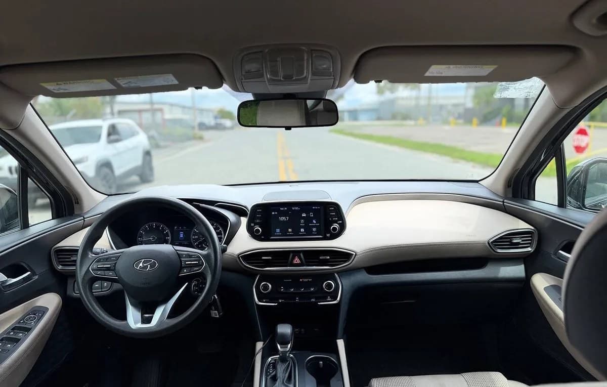 2019 HYUNDAI SANTA FE SE 6