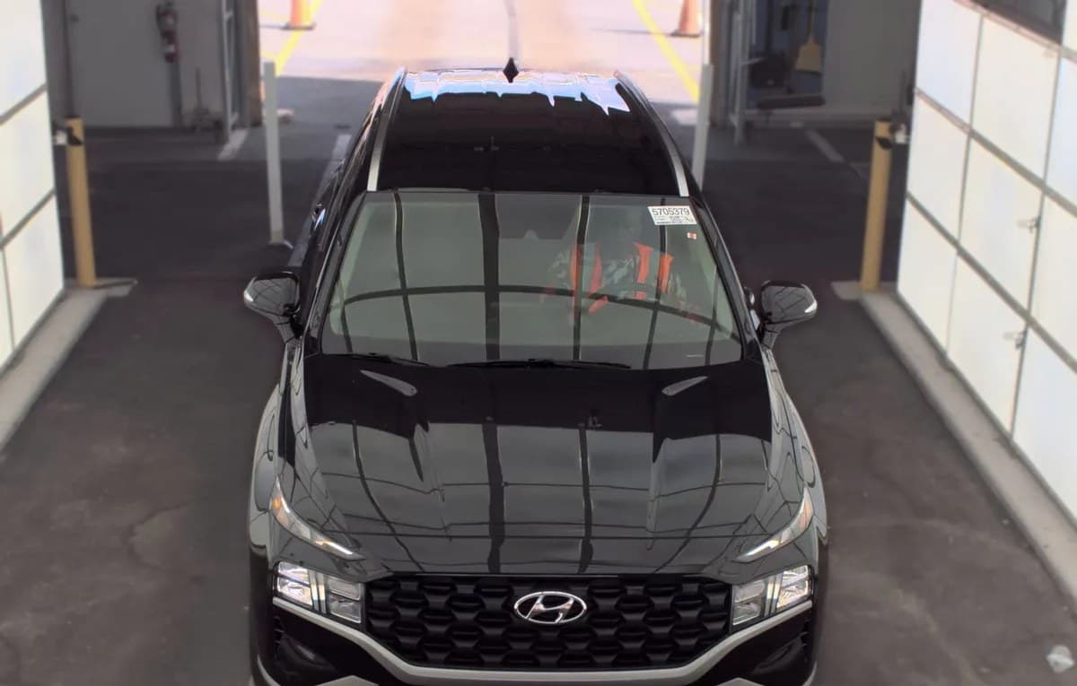 2023 HYUNDAI SANTA FE SEL 3