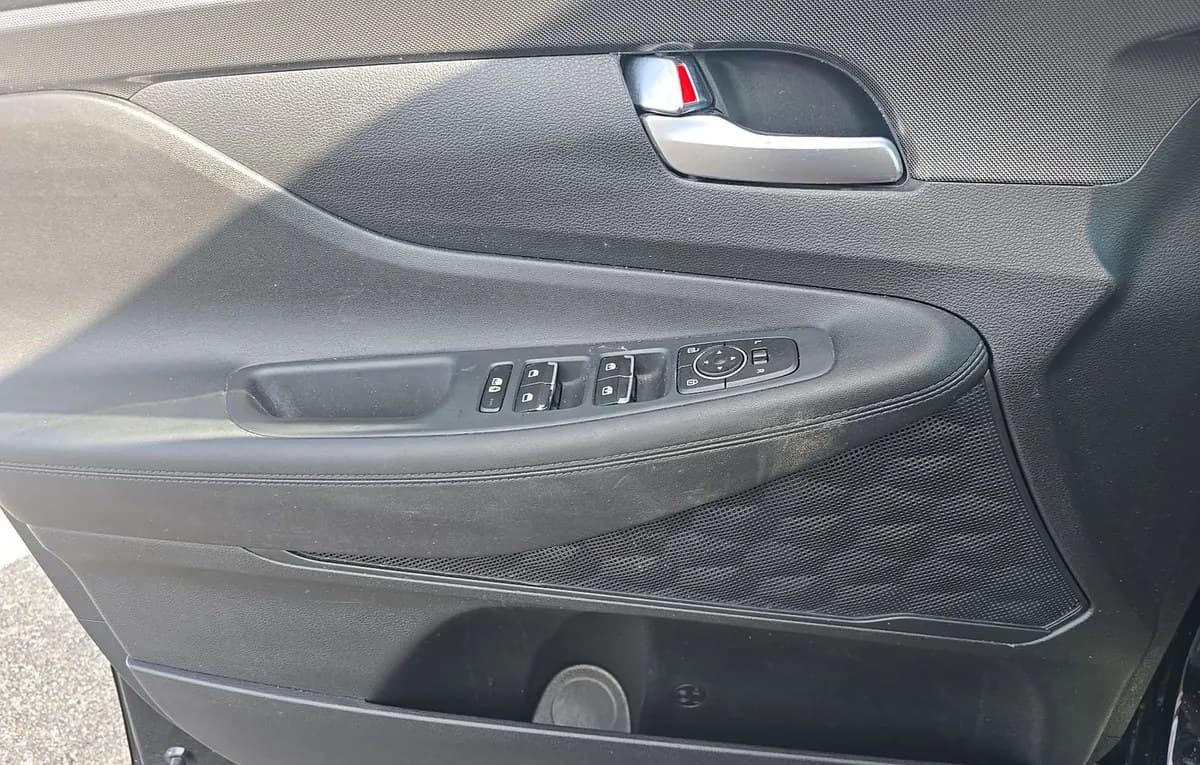 2023 HYUNDAI SANTA FE SEL 6