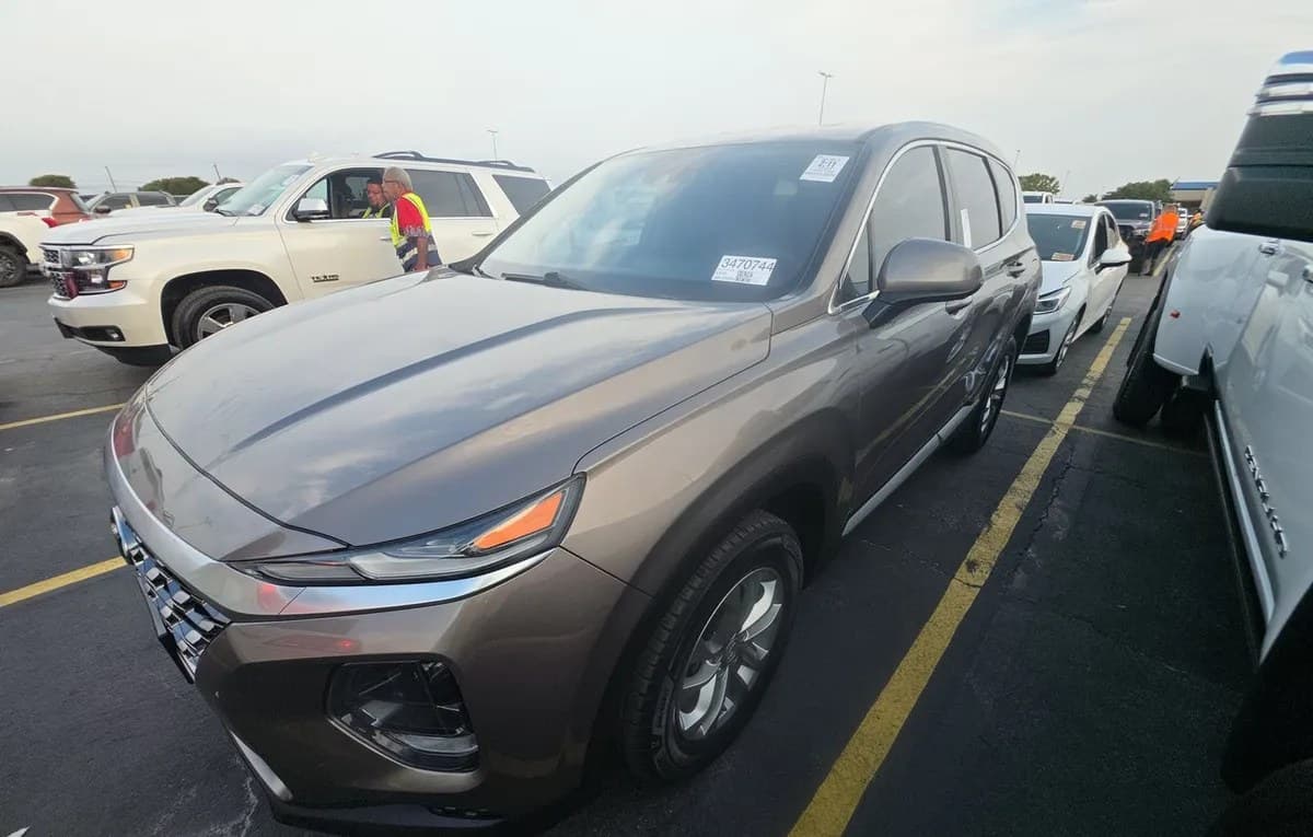 2019 HYUNDAI SANTA FE SE 2