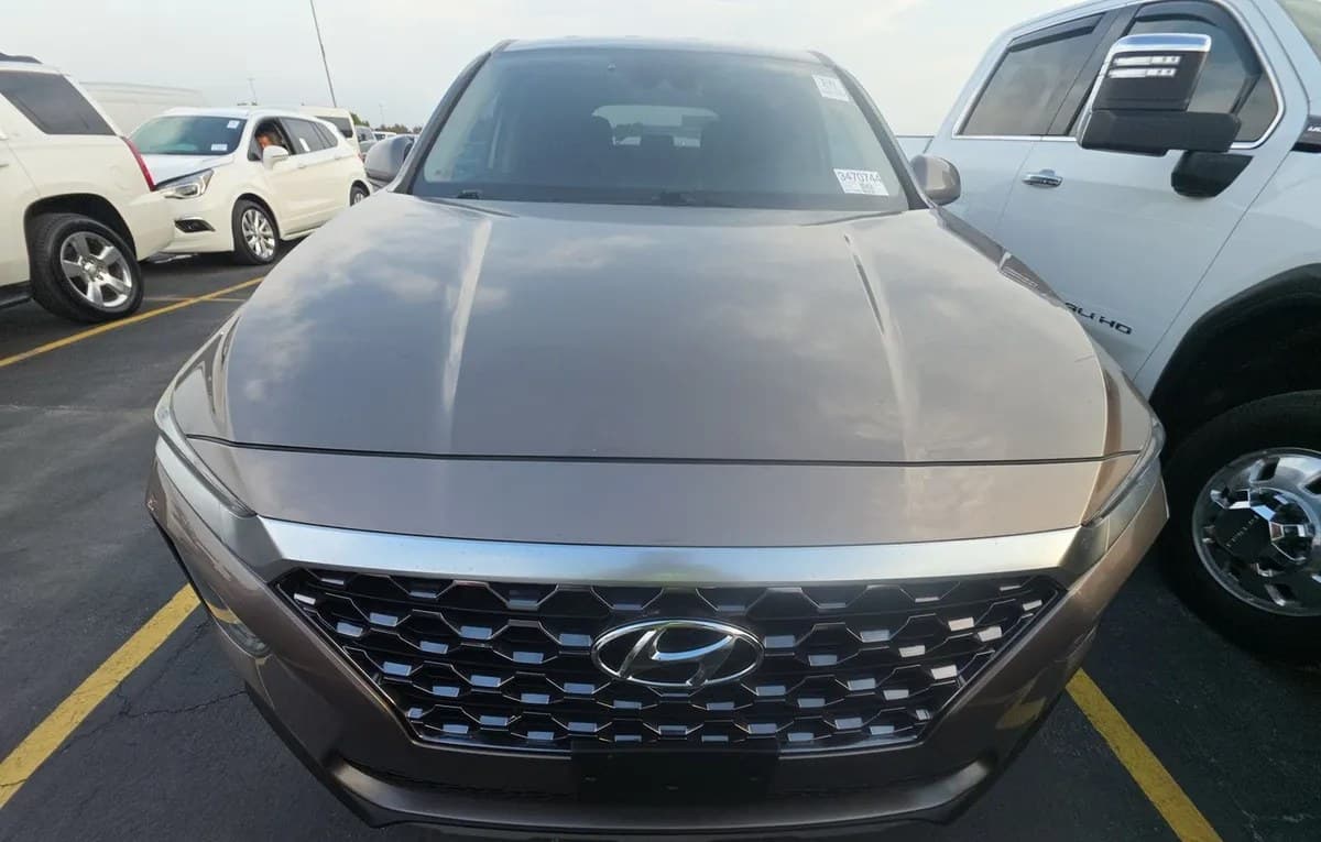 2019 HYUNDAI SANTA FE SE 3