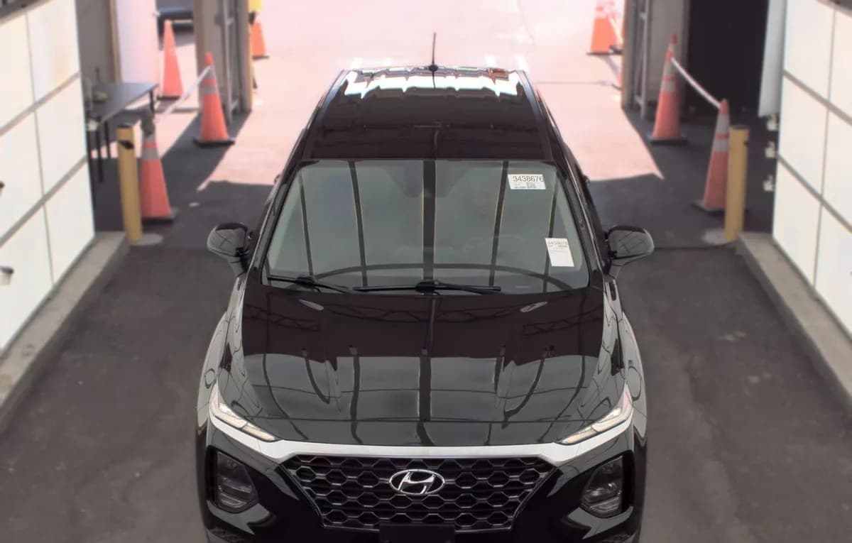 2020 HYUNDAI SANTA FE SE 3