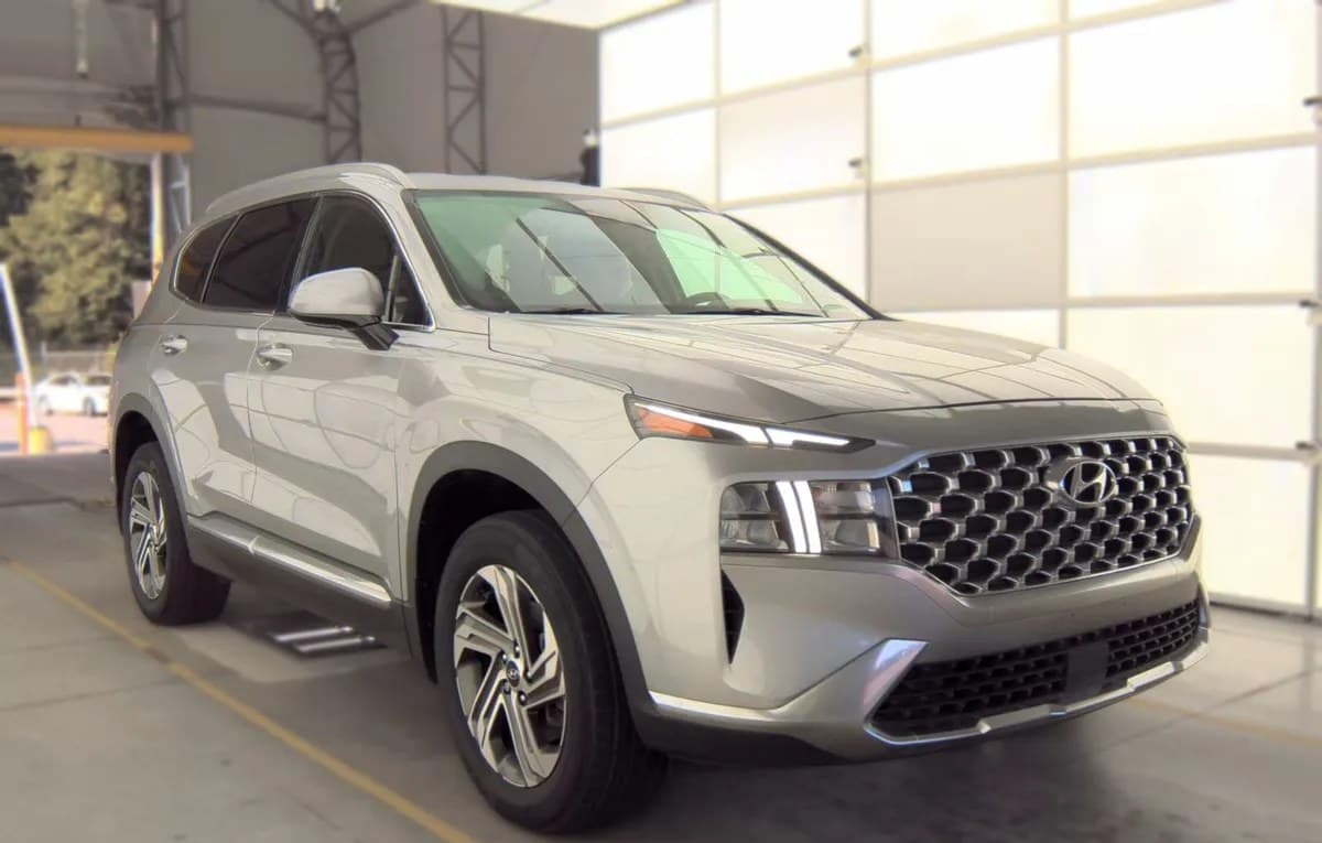 2021 HYUNDAI SANTA FE SEL 4