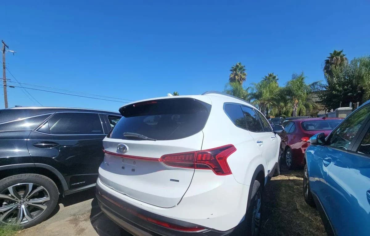 2023 HYUNDAI SANTA FE SEL 4