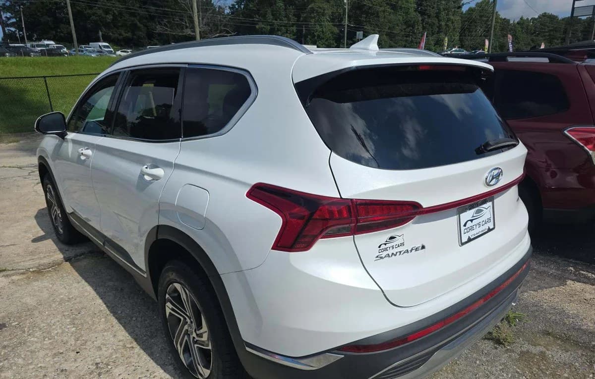 2021 HYUNDAI SANTA FE SEL 3