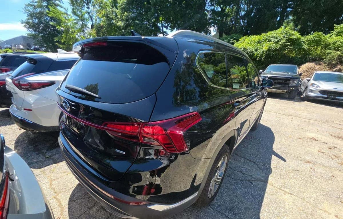 2021 HYUNDAI SANTA FE SEL 4