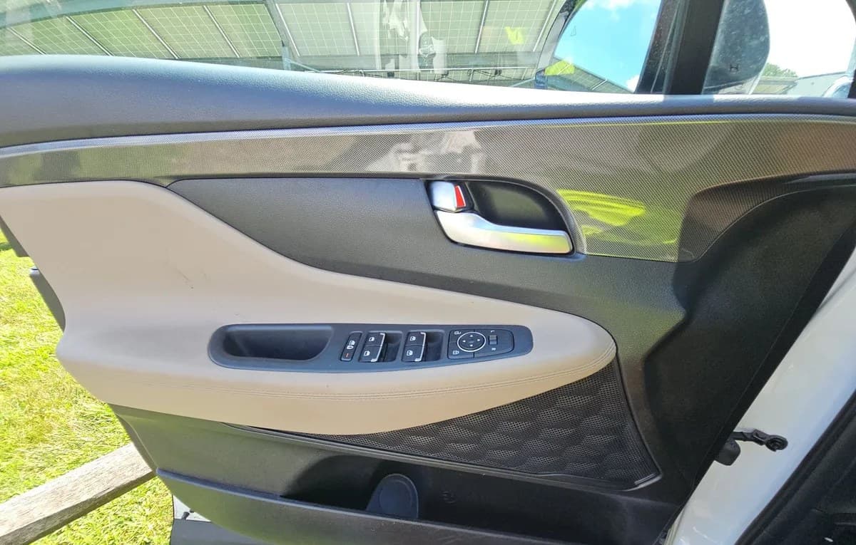 2023 HYUNDAI SANTA FE SEL 6