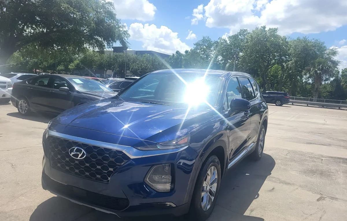 2020 HYUNDAI SANTA FE SEL 4