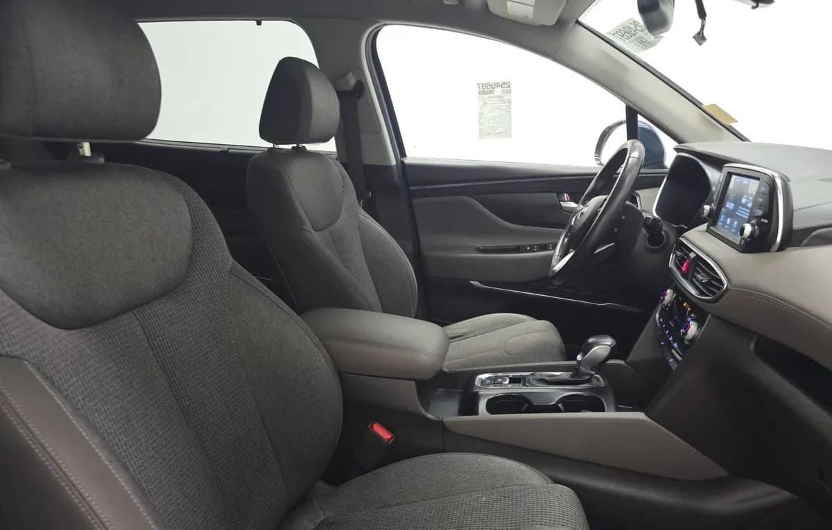 2019 HYUNDAI SANTA FE SEL Plus 4