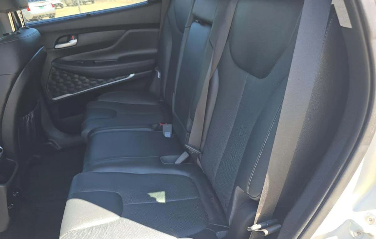 2019 HYUNDAI SANTA FE Limited 7