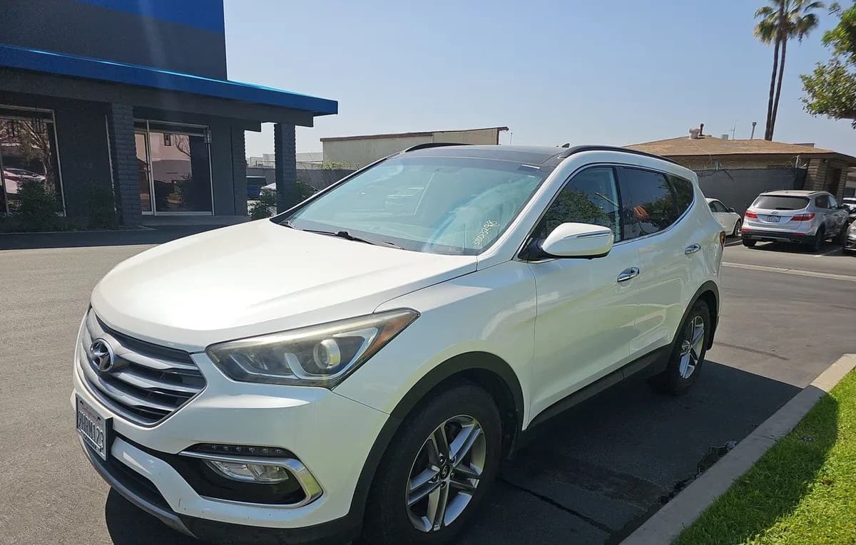 2018 HYUNDAI SANTA FE SPORT Base 2