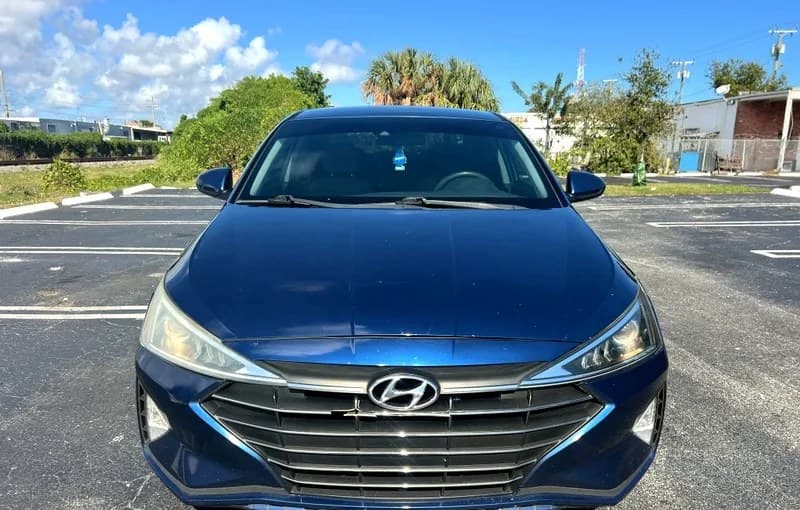 2020 HYUNDAI ELANTRA SE 2