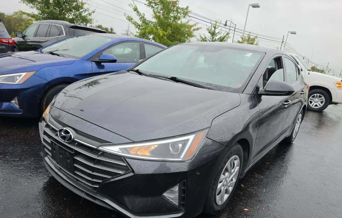 2020 HYUNDAI ELANTRA SE 2