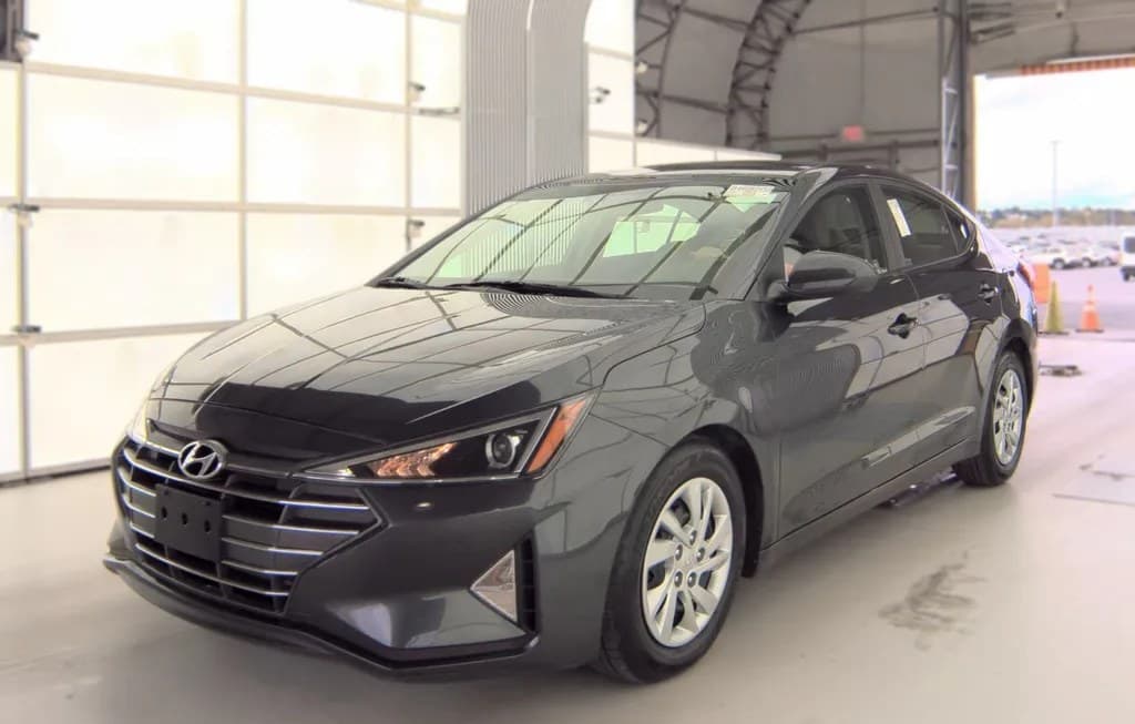 2020 HYUNDAI ELANTRA SE SEDAN