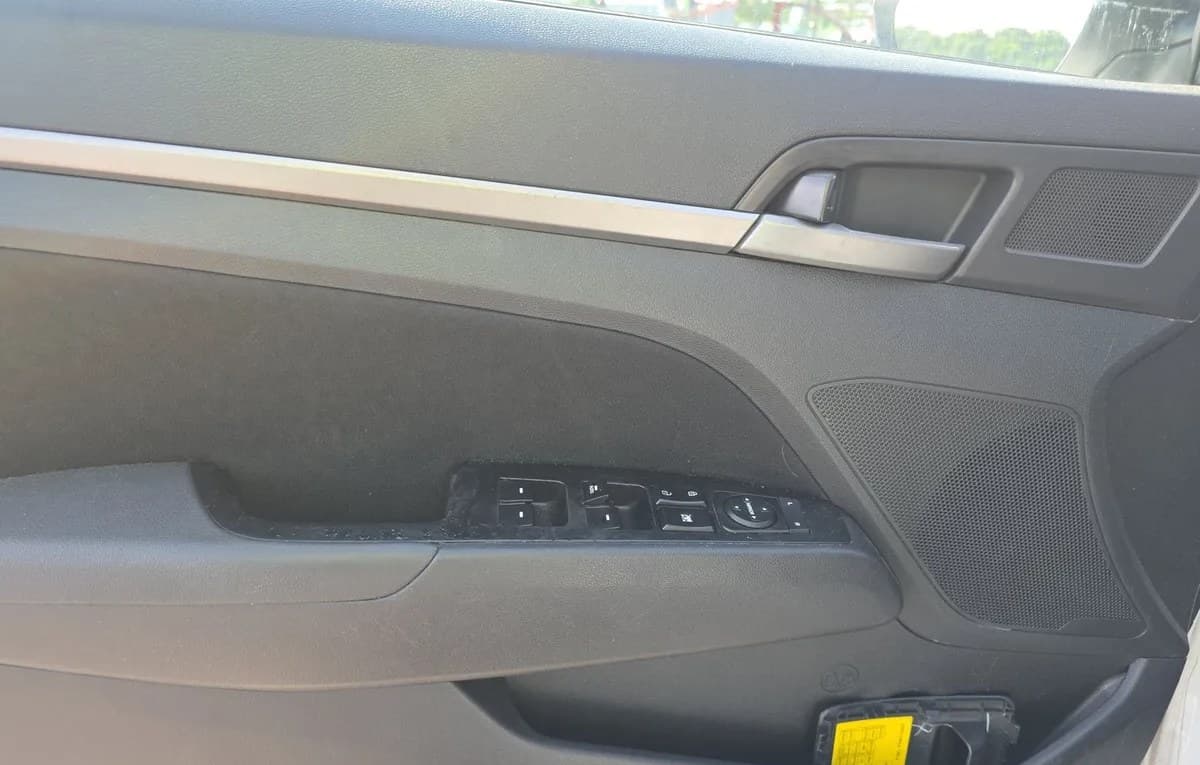 2017 HYUNDAI ELANTRA VALUE Edition 5